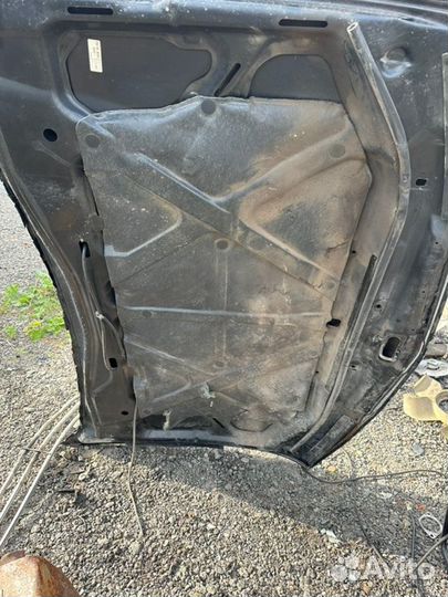 Шумоизоляция капота Mitsubishi L200 4D56 2008