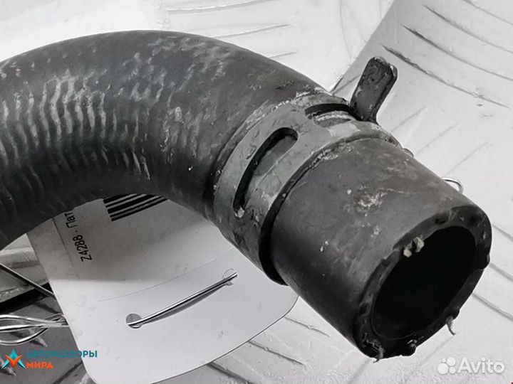 Патрубок отопителя (печки) Volkswagen Passat B5