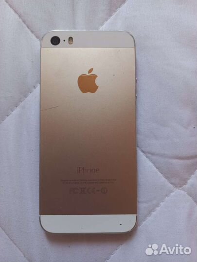 Телефон iPhone 5s