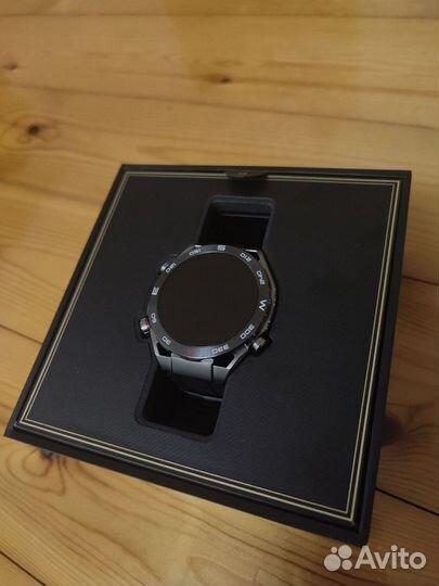 Huawei Watch Ultimate