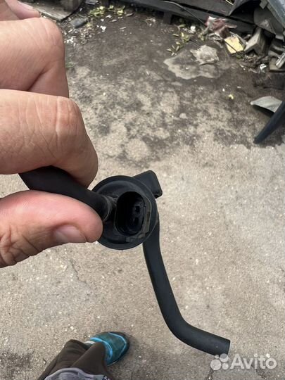 Клапан вентиляции топливного бака VAG 06D133517B