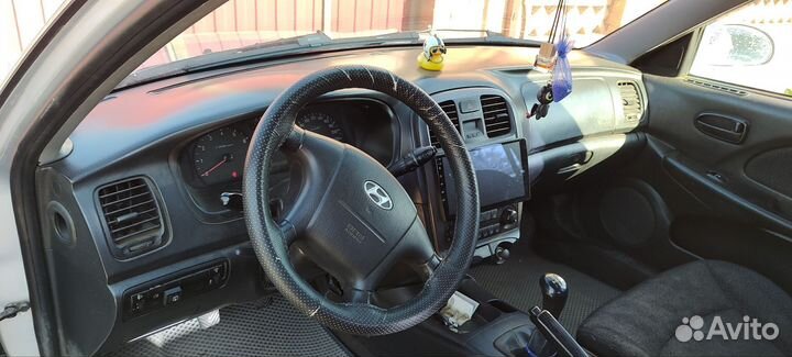 Hyundai Sonata 2.0 МТ, 2005, битый, 205 000 км