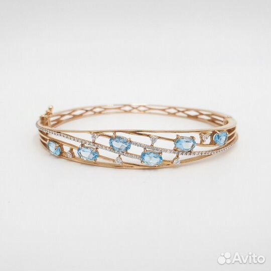 Браслет с голубыми топазами