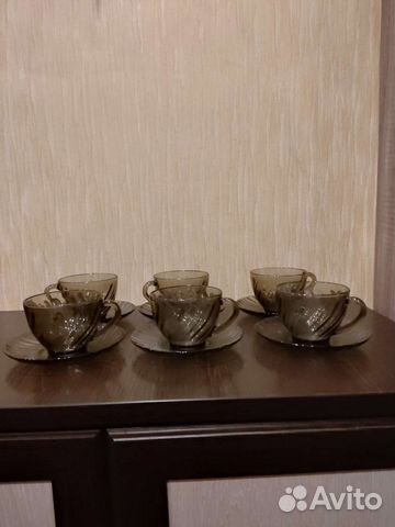 Чайные чашки с блюдцами