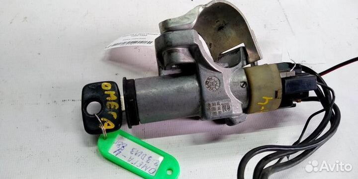 Замок зажигания Opel Omega A