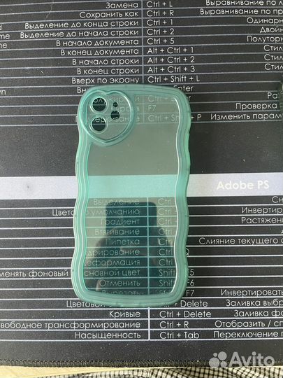 Чехол на iPhone 11