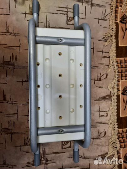 Стул в ванную для пожилых