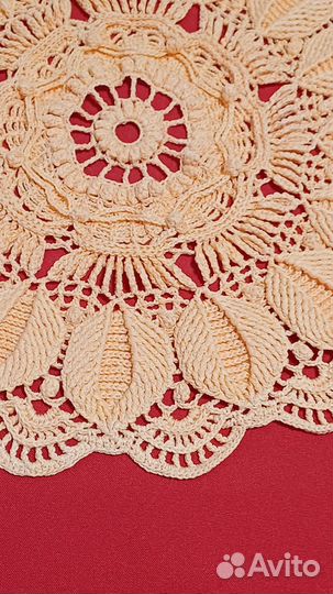 Салфетка рельефная крючком