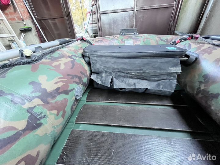 Лодка пвх с ходовым навесом