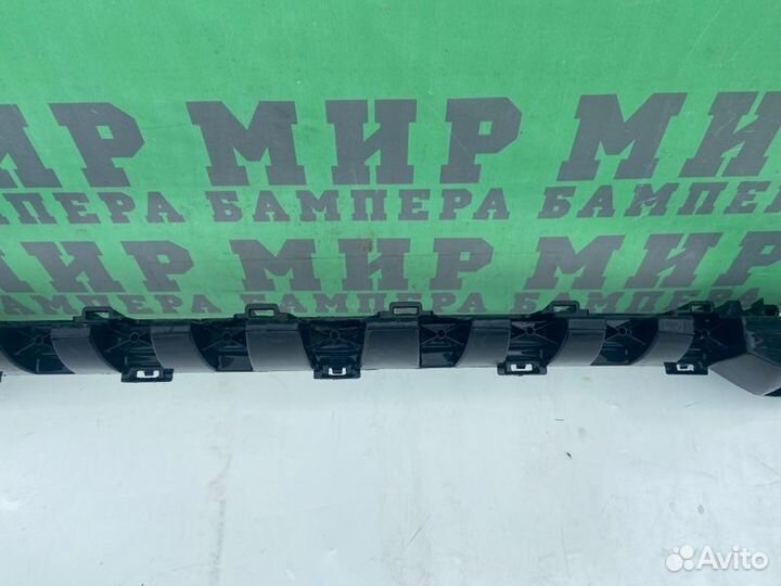 Кронштейн бампера передний Mercedes-Benz E-Class