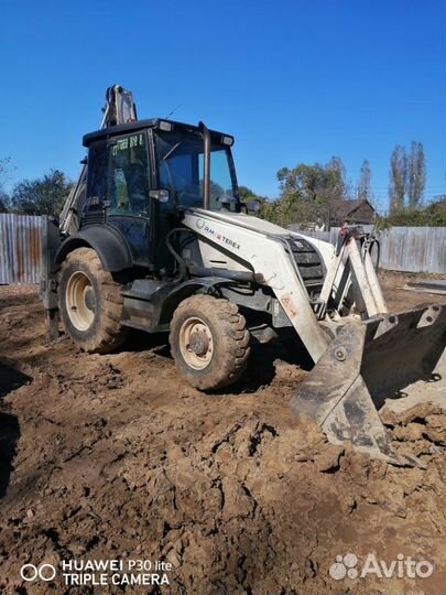 Экскаватор-погрузчик Terex TLB825, 2017