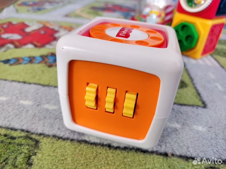 Развивающие кубики Fisher price