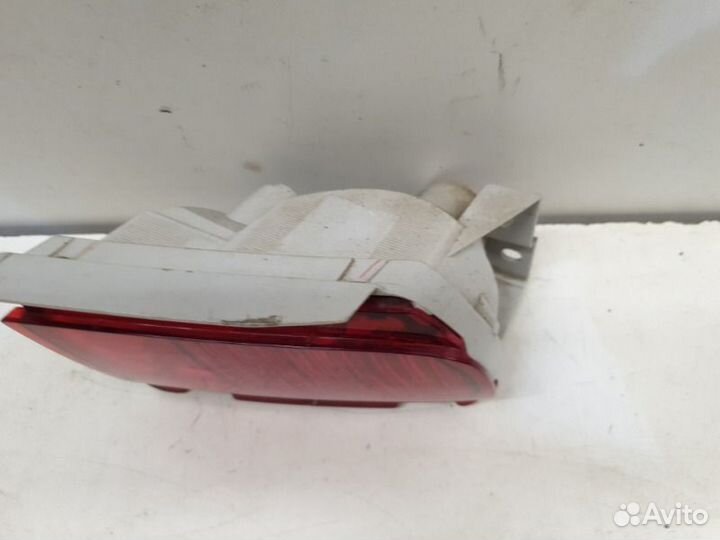 Фонарь противотуманный задний правый Toyota Land