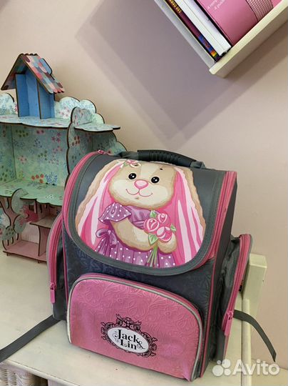 Рюкзак / школьный ранец / портфель