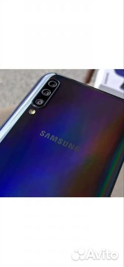 Samsung A50 4-64 Обмен