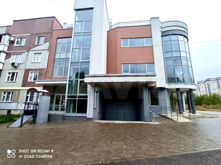 Отдельно стоящее здание на Проспекте Победы