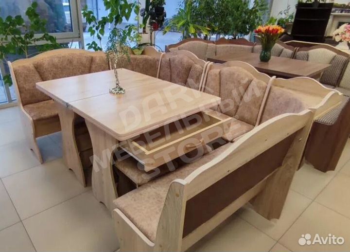 Уголок кухонный