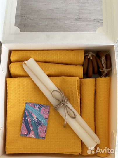 Скатерть-дорожка + 6 салфеток