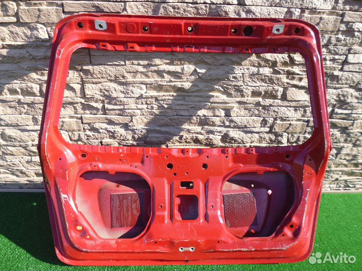 Крышка багажника Mini cooper R56