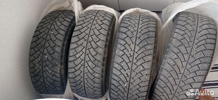 Bfgoodrich G-Force Stud 205/50 R17