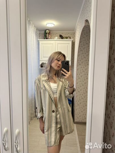 Косюмы женские