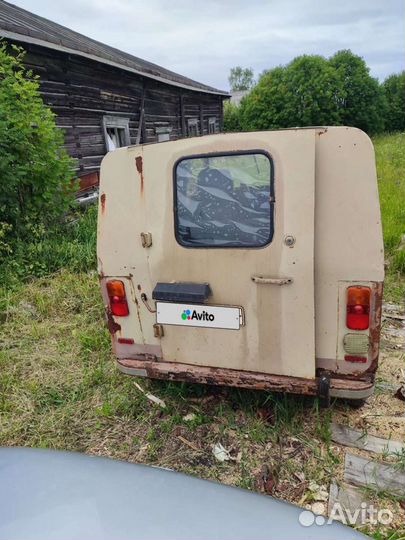 ЛуАЗ 969 0.9 МТ, 1980, 60 000 км