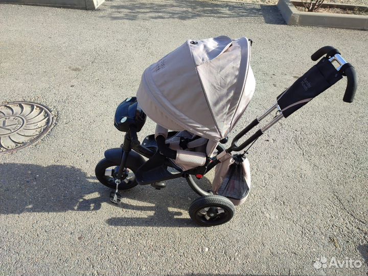 Детский трехколесный велосипед коляска