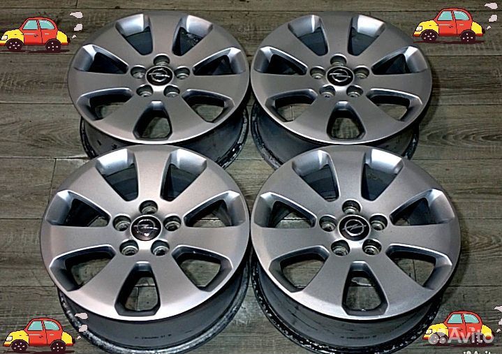 Комплект оригинальных R17 дисков Opel Insignia