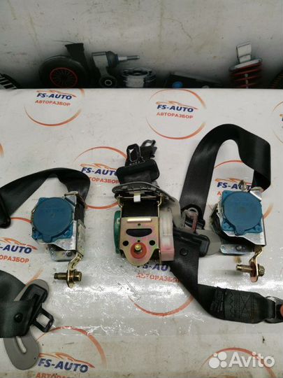 Ремень безопасности задний Hyundai Getz 1.4 G4EE