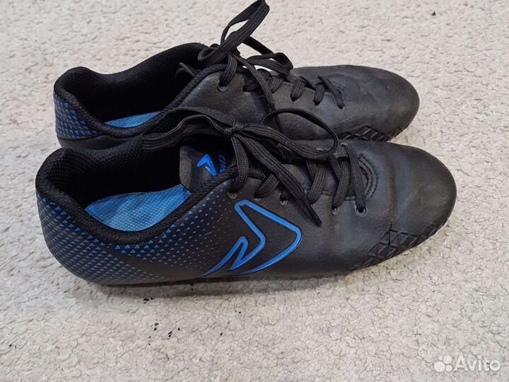 Футбольные бутсы Demix