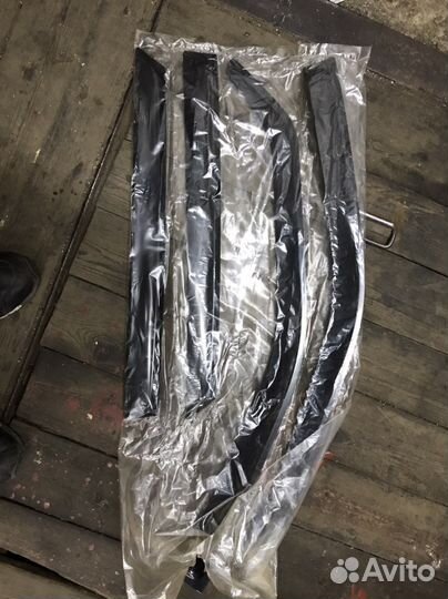 Дифлекторы приора седан