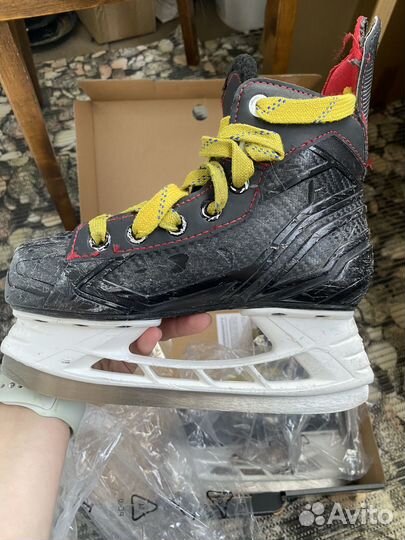 Хоккейные коньки bauer NS YTH 13.0