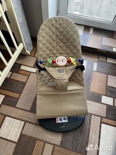 Шезлонг детский для новорожденного