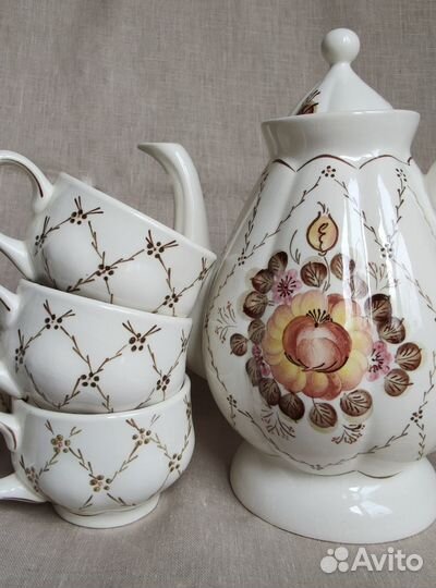 Керамическая фарфоровая посуда набор