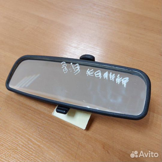 Зеркало заднего вида в салоне LADA Kalina 1118