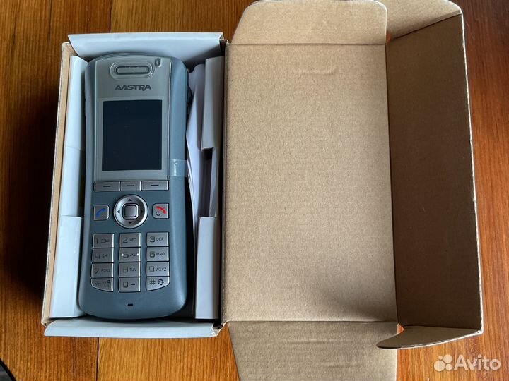 Телефон dect Aastra 690