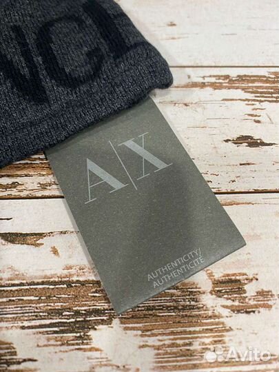 Шапка Armani Exchange