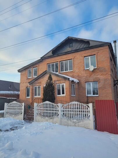 Дом 251 м² на участке 12 сот.