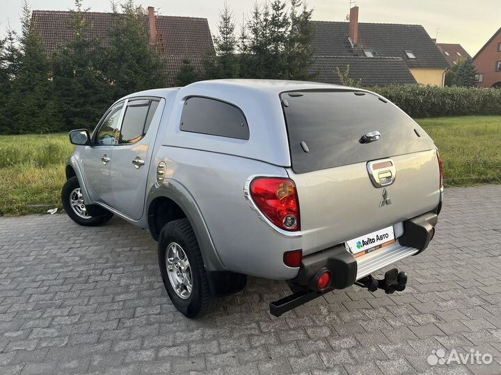 Mitsubishi L200 2.5 AT, 2006, 323 444 км