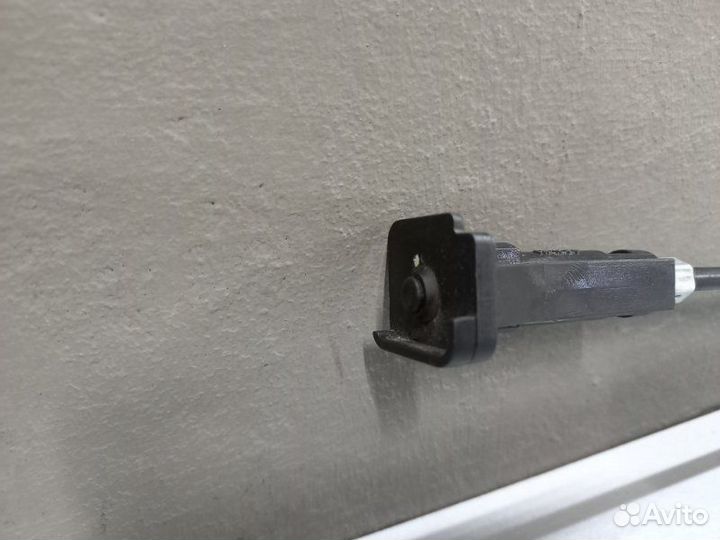 Активатор лючка бензобака Hyundai I30 2014