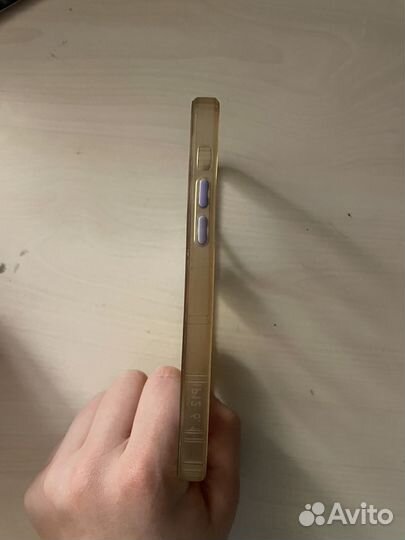 Чехол на iPhone 12