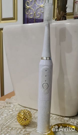 Электрическая зубная щетка Sonic Toothbrush