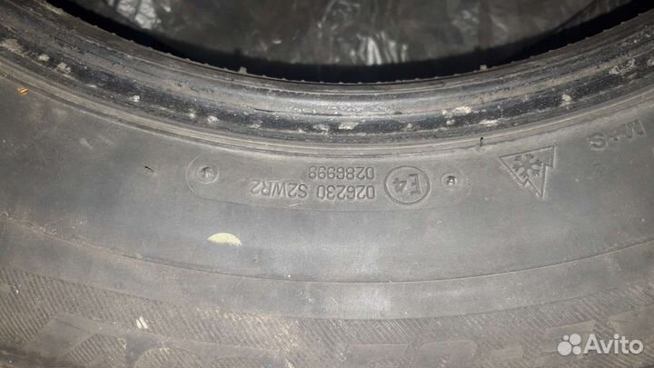 Bridgestone Blizzak Spike-02 225/60 R17 103T