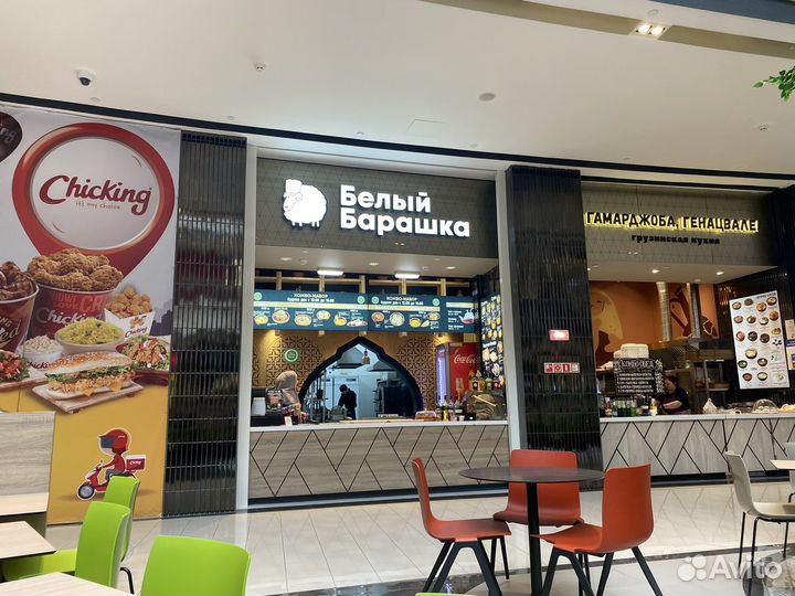 Сеть из 2 кафе на самых популярных фуд-кортах