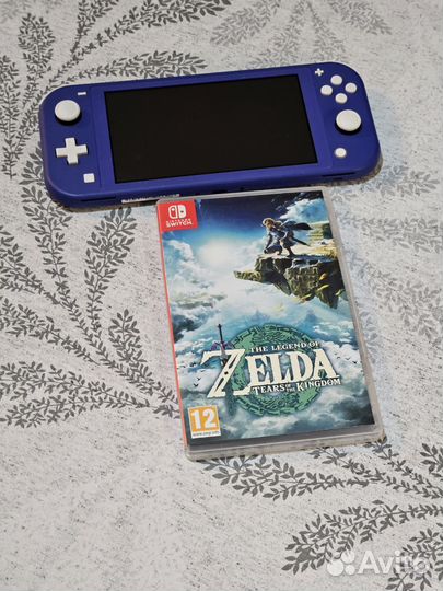 Nintendo switch lite с zelda