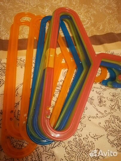 Детские вешалки 10шт