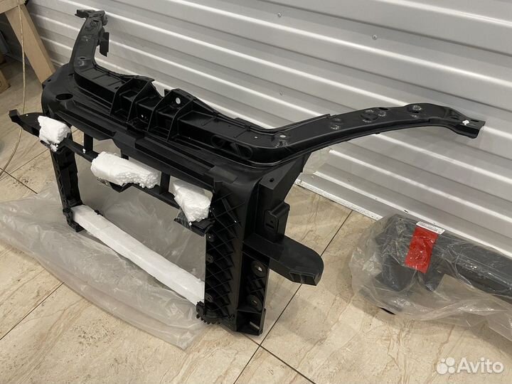 Панель передняя (телевизор )