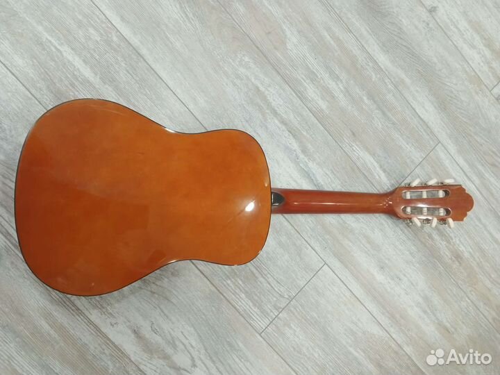 Классическая гитара 3/4 с утепленным чехлом