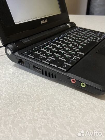 Asus eee pc 700 ноутбук / нетбук