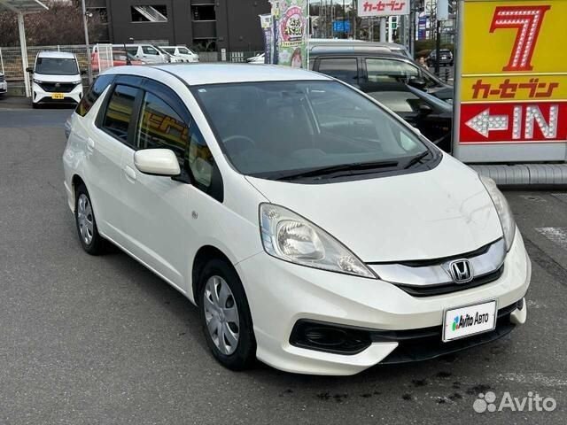 Honda Fit Shuttle 1.5 CVT, 2015, 24 000 км